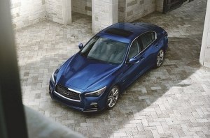 Infiniti представила роскошную версию седана Q50