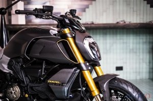 Мотоцикл Ducati Diavel 1260 S Materico представлен в рамках Недели дизайна в Милане