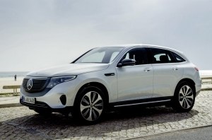 Mercedes-Benz представила особую версию электрического кроссовера EQC Edition