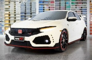 Спортивную Honda Civic отстроили в Lego с рабочей оптикой